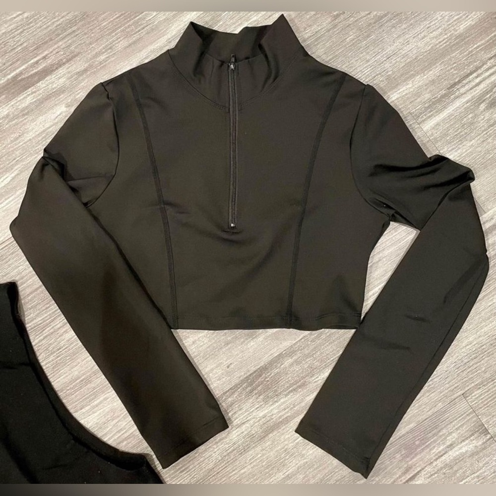 Long Sleeve Crop (bikini material)